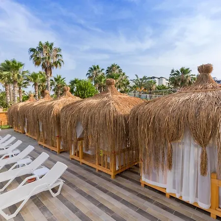 Hotell Holiday Park Resort Okurcalar