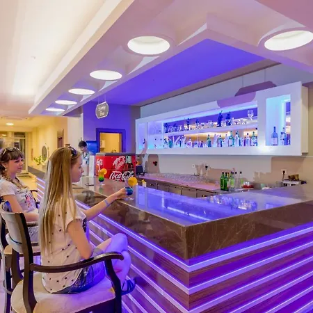 Holiday Park Resort 5* Okurcalar