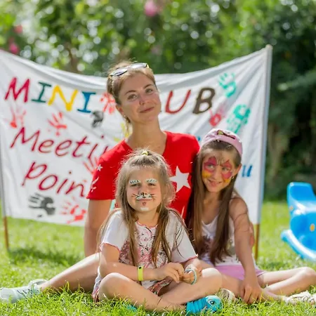 Holiday Park Resort 5*