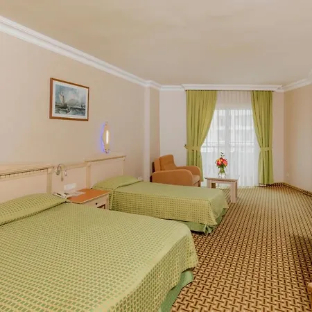 Holiday Park Resort Hotell