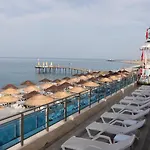 Hotel Holiday Park Resort Okurcalar