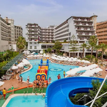 Holiday Park Resort 5* Okurcalar