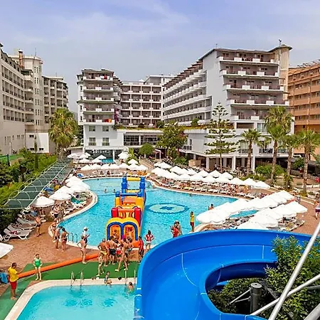 Holiday Park Resort 5* Okurcalar
