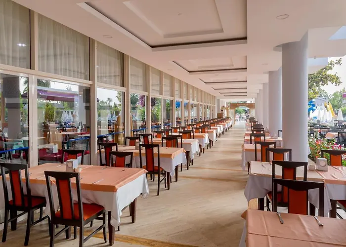 Holiday Park Resort 5* Okurcalar