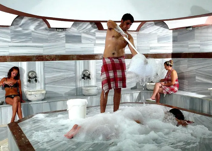 Holiday Park Resort Hotel