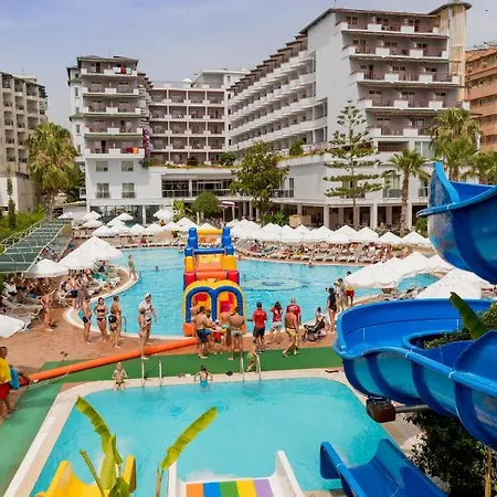 Holiday Park Resort Окурджалар