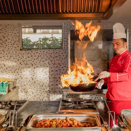 Holiday Park Resort Окурджалар