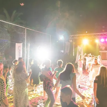 Holiday Park Resort Окурджалар